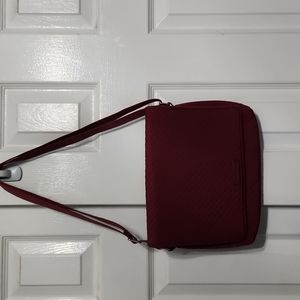 Red vera bradley cross body bag, new w/o tags
